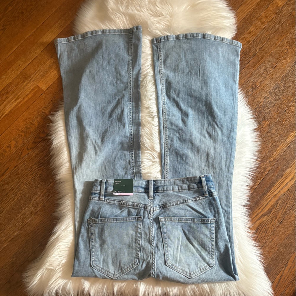 Flare Jeans, Light Wash, New with Tags - Picture 4 of 16